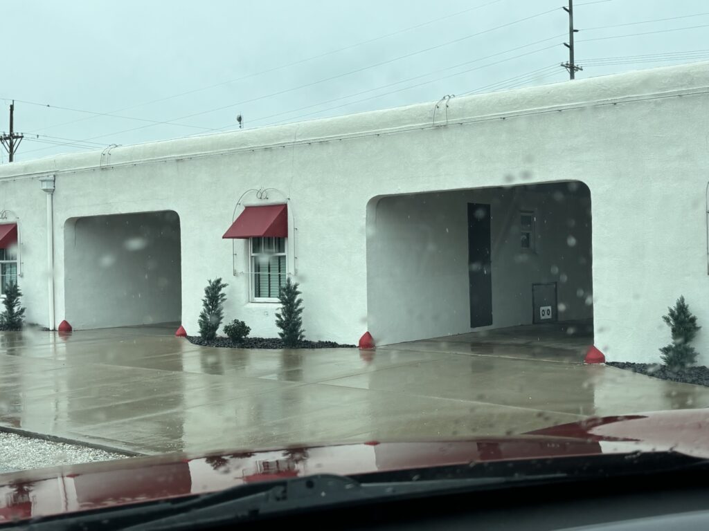 Boots Court Motel